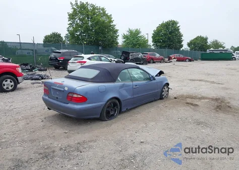 2000 Mercedes-Benz Clk 320 z USA, uszkodzony, nr VIN WDBLK65G9YT035936